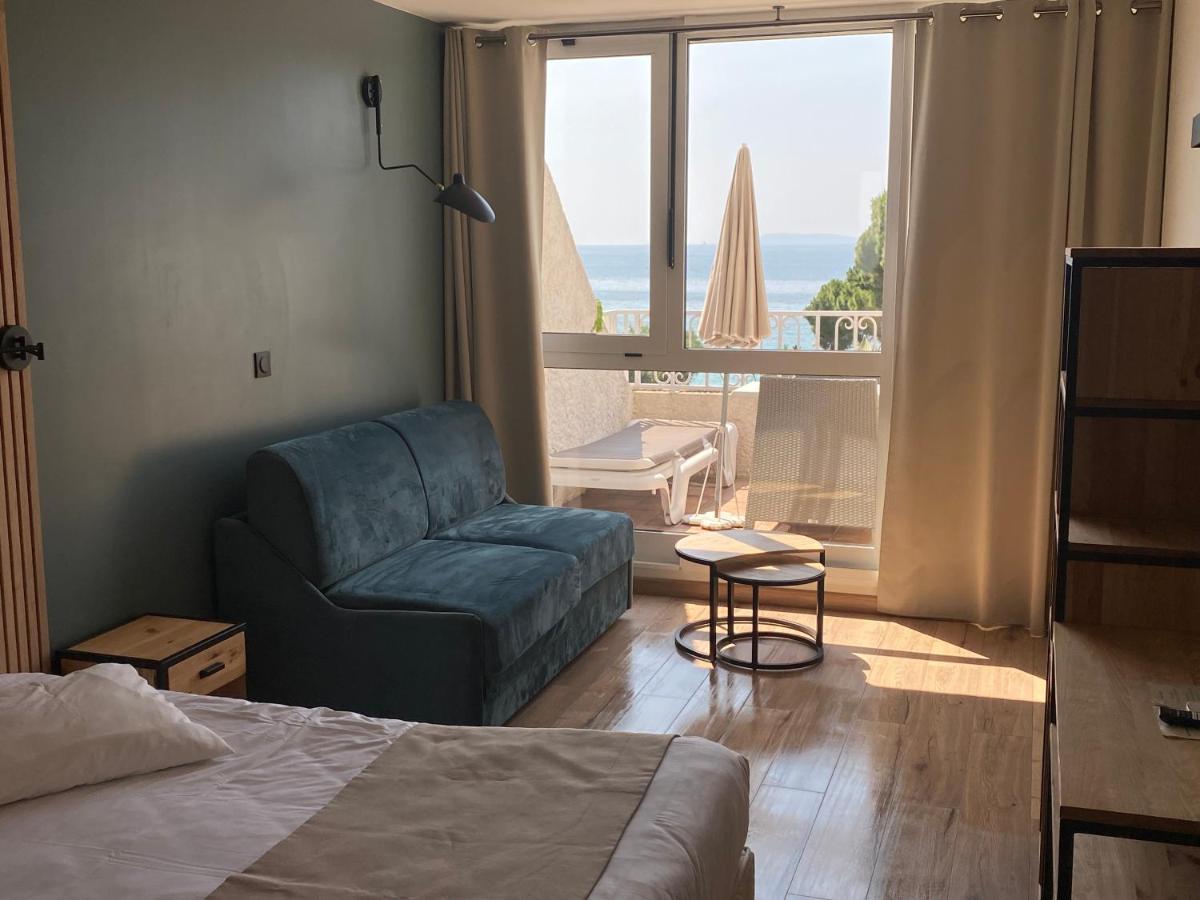 Les Alcyons Hotel Le Lavandou Exterior photo