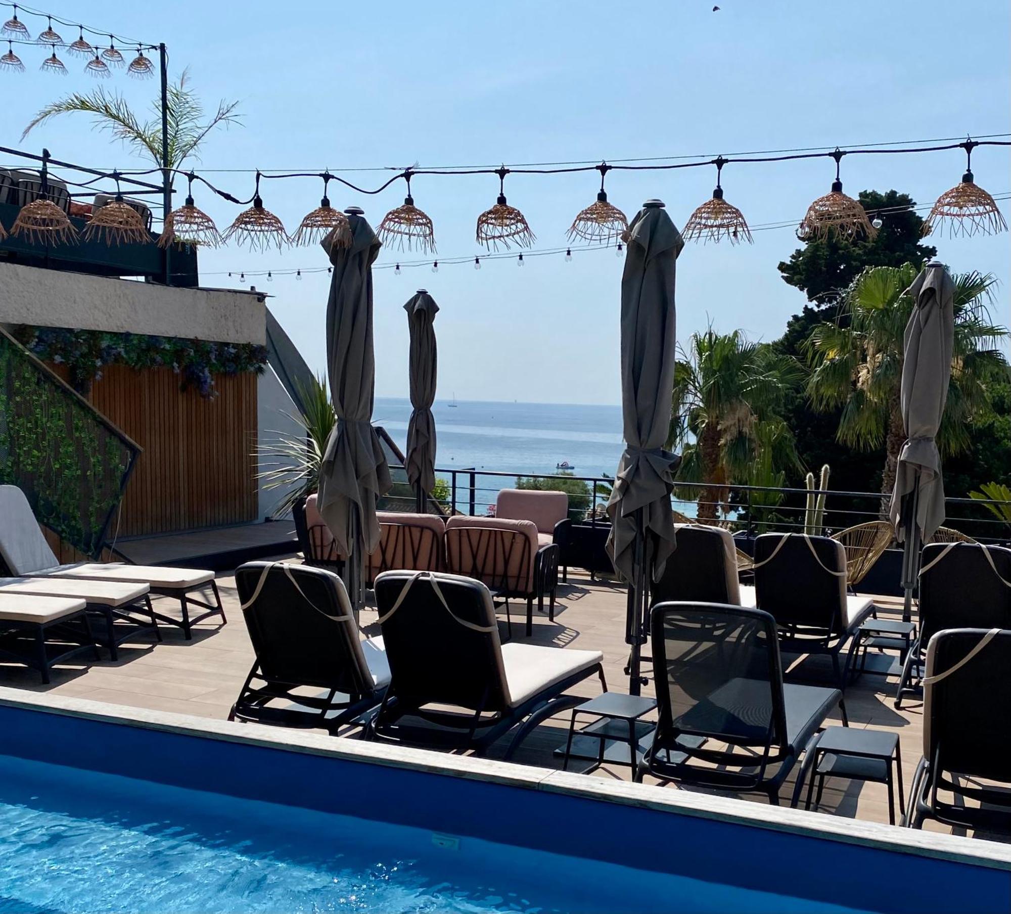 Les Alcyons Hotel Le Lavandou Exterior photo