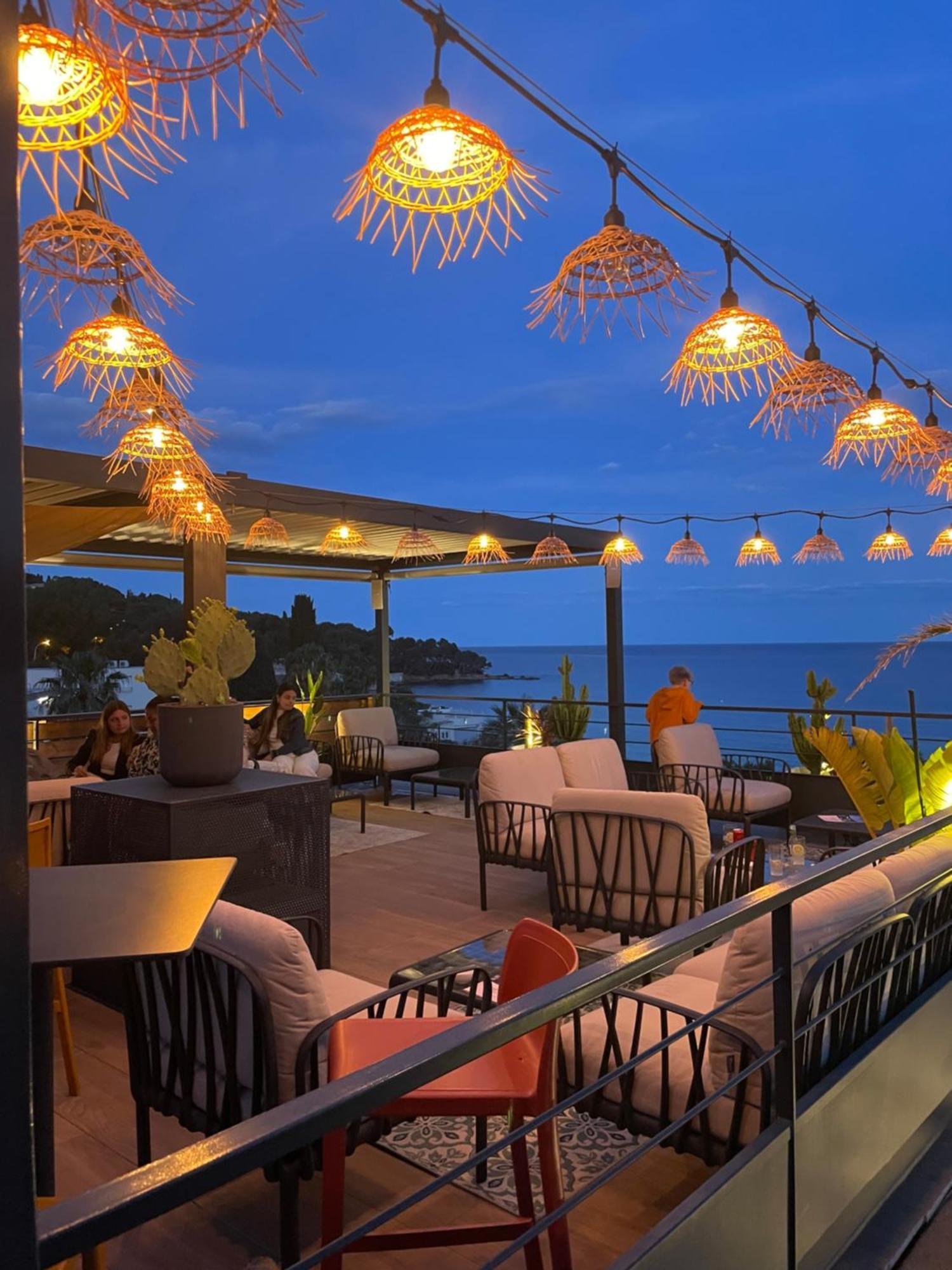 Les Alcyons Hotel Le Lavandou Exterior photo