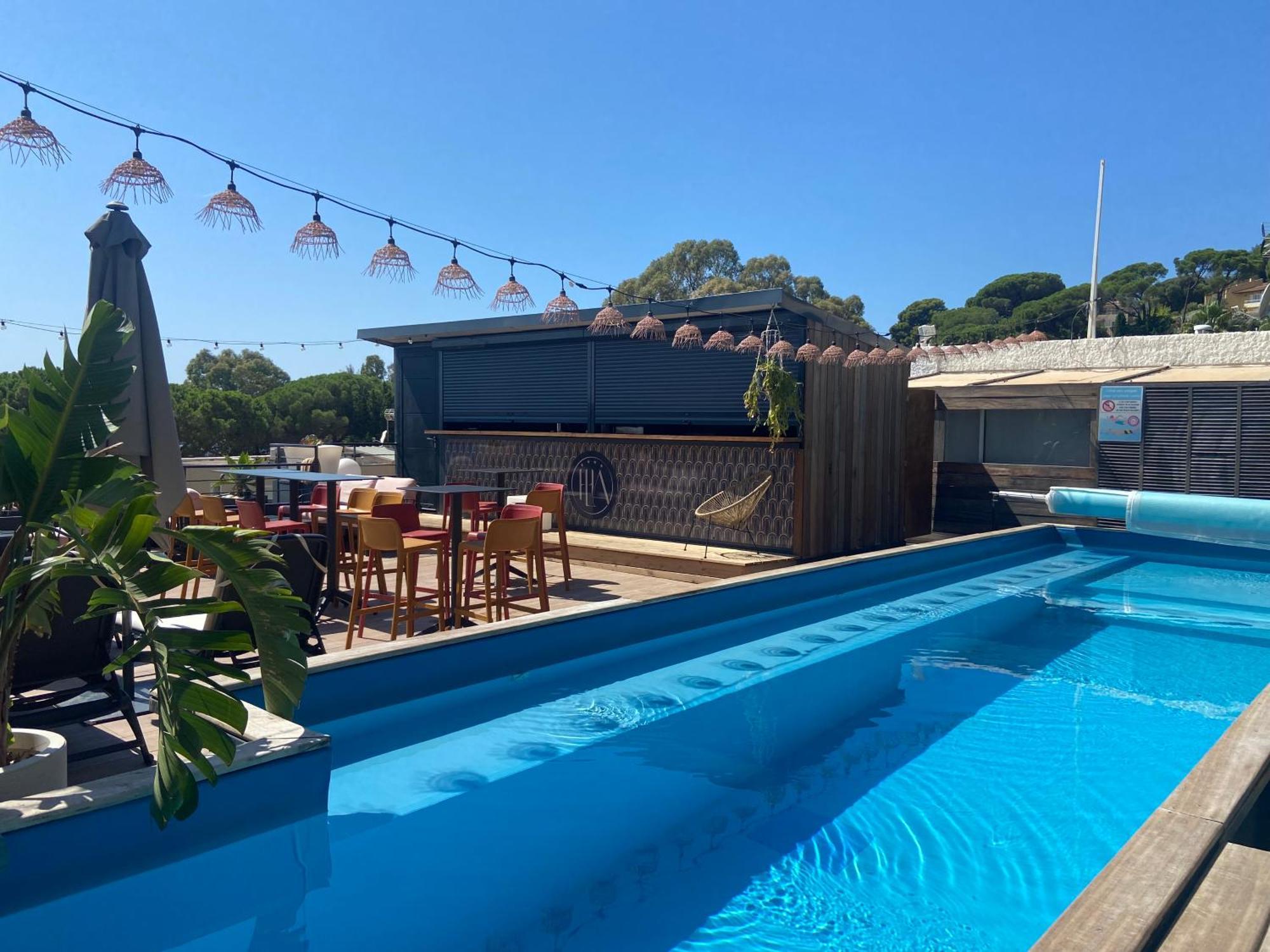 Les Alcyons Hotel Le Lavandou Exterior photo